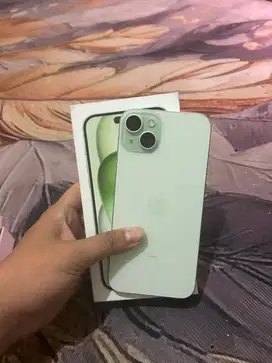 Iphone 15 plus sehari pakai 128 gb ibox garansi on bh 100