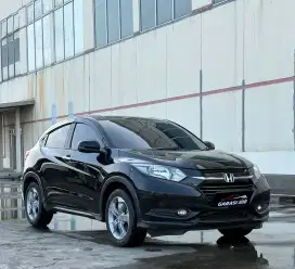 Honda HR-V 1.5 E CVT AT Tahun 2018 Warna Hitam Pajak 08-2026 km 110rb