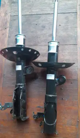 Shockbreaker mobil Honda Brio