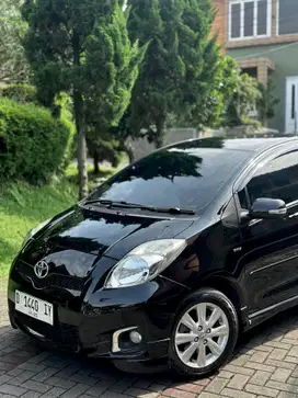 Toyota Yaris S limited 2012