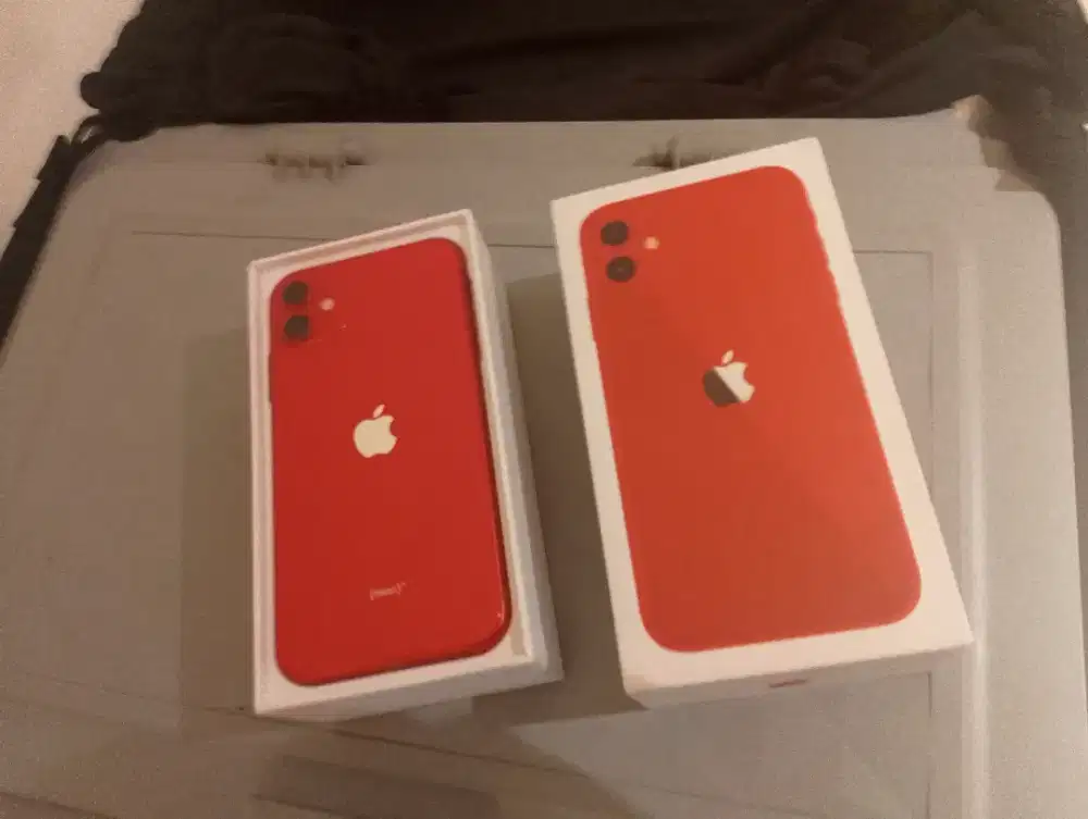 Iphone 11 128gb paling top merah
