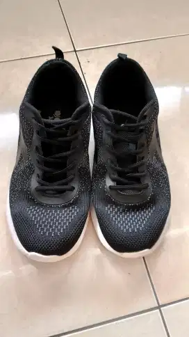 JUAL CEPAT DAN MURAH SEPATU DIADORA DIAX 22