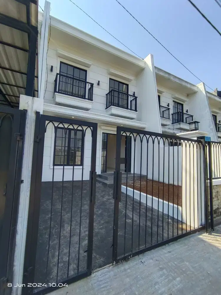 Rumah Dijual SIAP HUNI Bergaya Eropa Area Grand Depok City Dekat Jl Margonda Stasiun Depok [AR110]