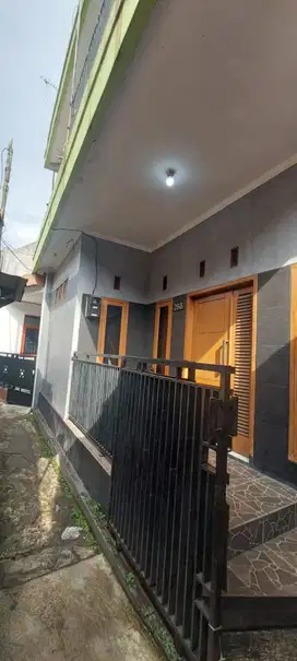 Rumah Jl. Bangbayang, Dago, Bandung