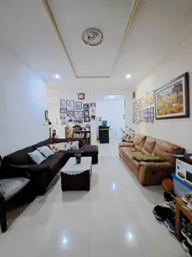 Dijual rumah rapi siap huni di Graha Permai Bintaro