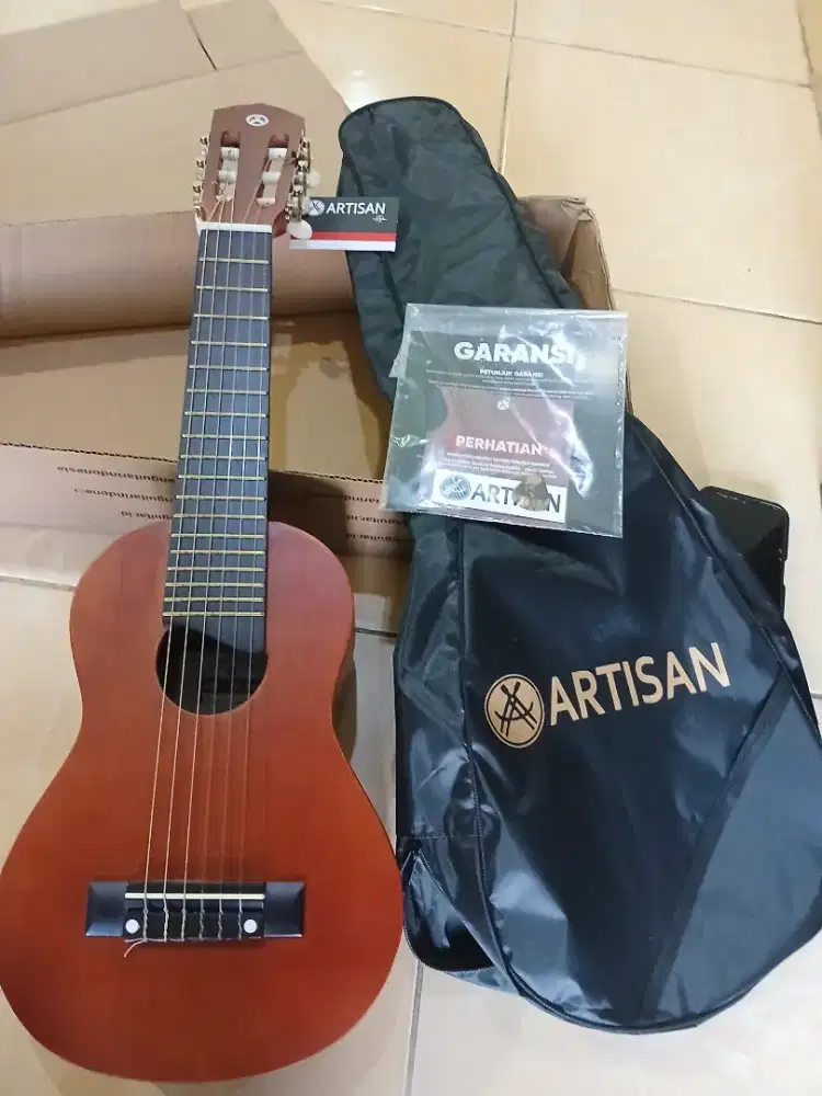 Gitar mini lele (Guitar Lele)