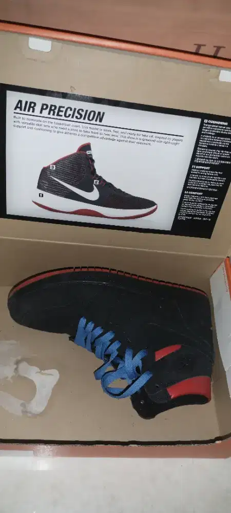 Sepatu basket Air jordan