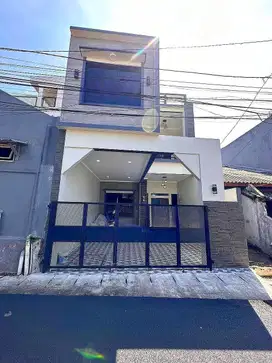 Rumah Di Cijantung Jakarta Timur Jaktim