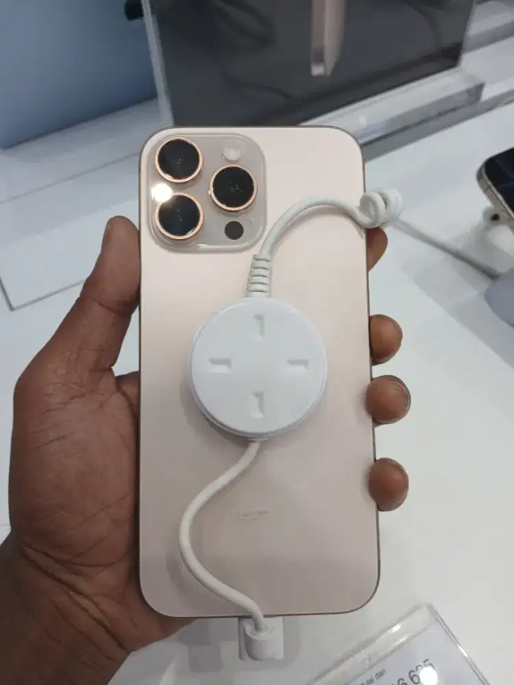 Iphone 16 Pro, yukk langsung ke toko
