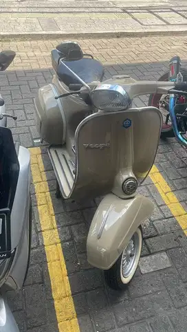 Vespa super 1977