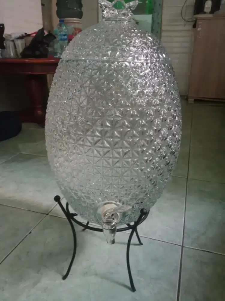 Hiasan antik tempat minuman es