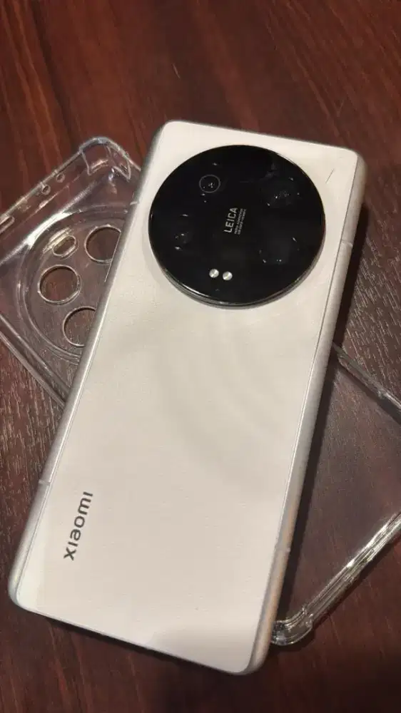 xiaomi 13 Ultra Ram 16Gb/1Tb..fullset istimewa