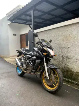 KAWASAKI PULSAR 200NS