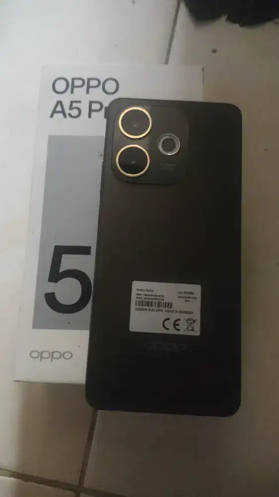 Jual HP 1 bulan pemakaian oppo a5 pro 8/256