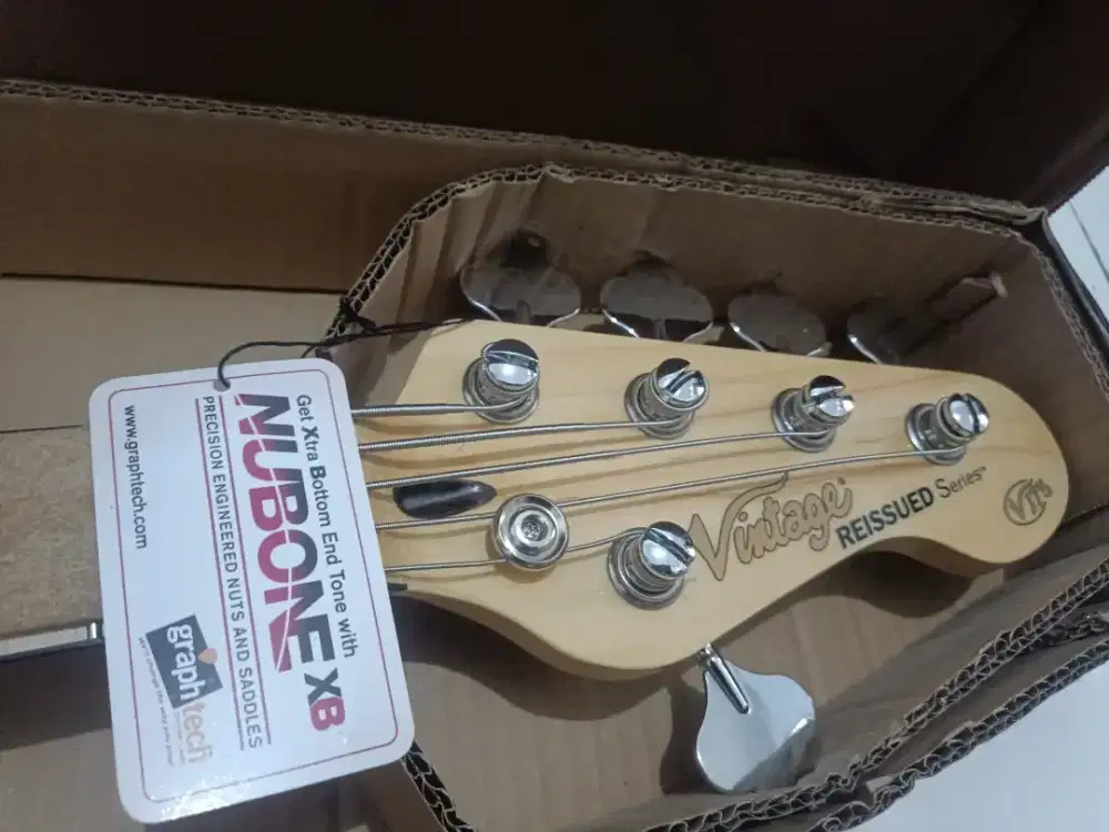 BASS VINTAGE VJ75 ASHWOOD-MAPLE ORIGINAL MADE IN ENGLAND