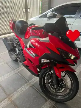 Kawasaki Ninja 250 milik pribadi plat nomor cantik