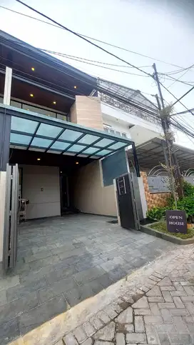 Jarang Ada Jual Cepat Baru Gress New Modern Tropical House Kupang Baru