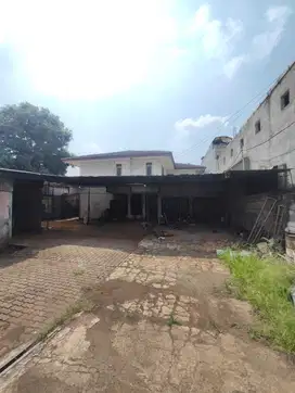 A116 Jual Rumah Hitung Tanah Bonus Bangunan di Jalan Kedoya Raya