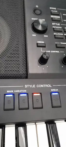 JUWAL YAMAHA PSR SX900 DOS NOTA PIANO ARRANGER KEYBOARD TERBARU NOLNIL