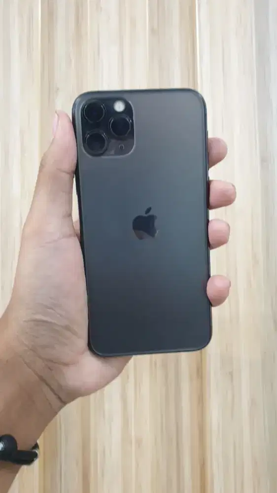 iPhone 11 PRO 256gb fullset normal no minus menerima jual beli dan TT
