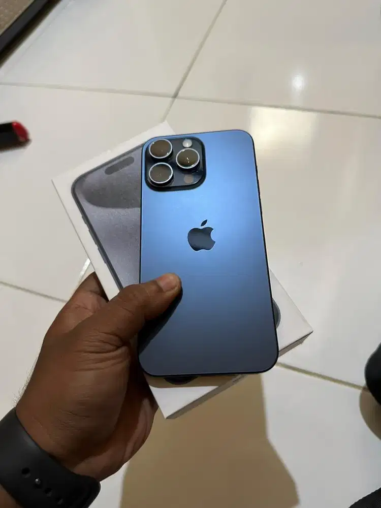 iPhone 15 PROMAX 256GB NOMINUS