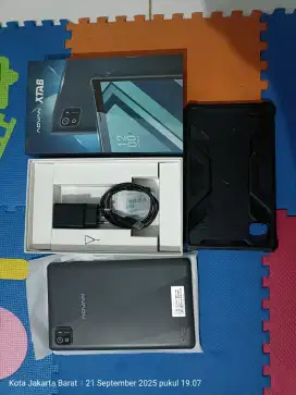 Dijual cepat Advan XTab Kondisi Like new (seperti baru) fullset