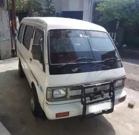 Mobil pribadi Suzuki carry 1.0