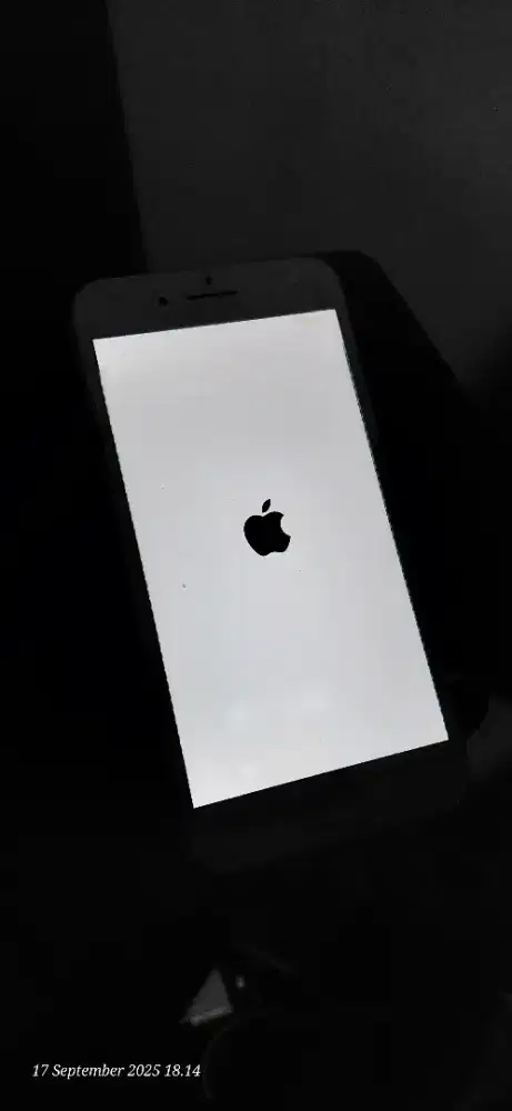 iphone 7+ bootlopp.. anggap jual mesin aja dah