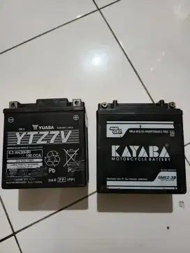 Dijual 2 aki bekas kondisi drop fisik utuh