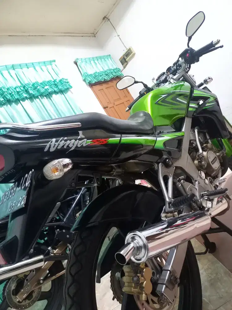 Kawasaki Ninja SS 2012