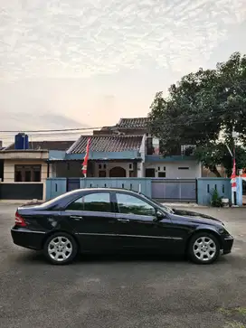 Mercedes-Benz C240 2007 Bensin