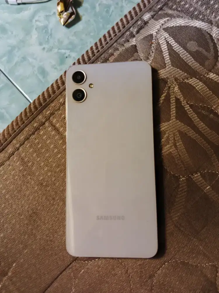 Samsung galaxy A05