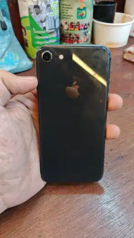 Iphone 8 64gb inter Fullset