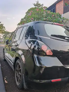 Nissan Latio 2008 Bensin