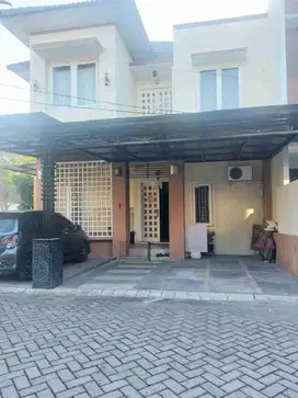 Dijual Rumah Siap Huni 2 Lantai di Ivory Residence, Kendangsari, Surabaya