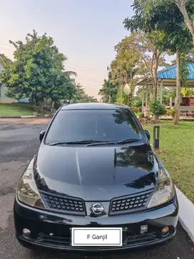 Nissan Latio 2008 Bensin