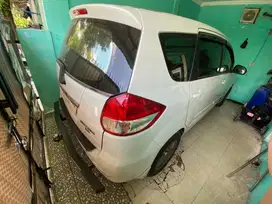 Suzuki Ertiga 2013 Bensin
