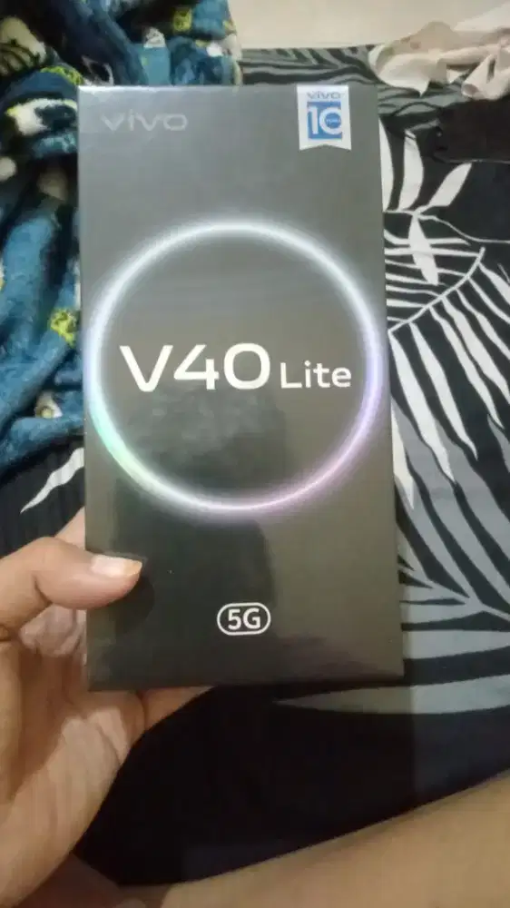 Hp Vivo v40Lite New