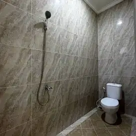 DI JUAL RUMAH 2 LANTAI RTM KELAPA DUA DEPOK