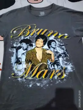 Yang suka kaos band