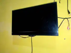 Tv digital Sharp 24 inch