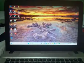 Laptop Asus X44MA
