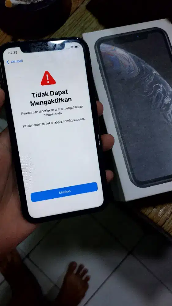iphone xr minus