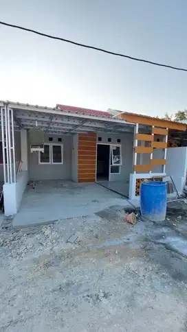 Rumah Cantik Modern Di Kota Wonosari dekat Alun alun kota