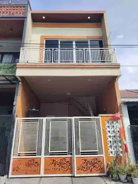 Rumah Medokan Asri Timur, Rungkut, Surabaya