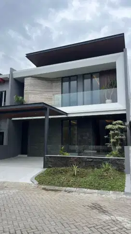 Rumah Baru Woodland LT210 LB335 KT4+1 KM4+1 Hadap Utara 5,8M Nego