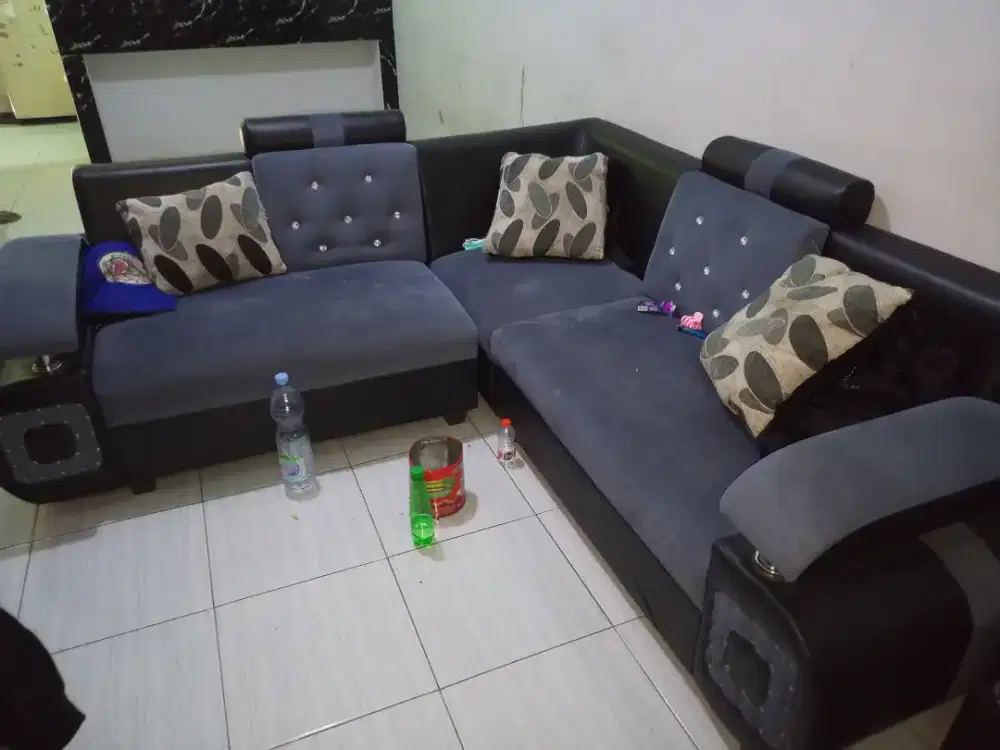sofa ruang tamu minimalis