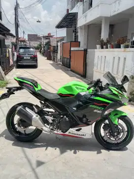 Kawasaki ninja 250 KRT ABS keeyles