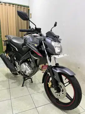 DIJUAL VIXION TH 2014 MULUS NO MINUS KILOMETER UNDER 10.000KM