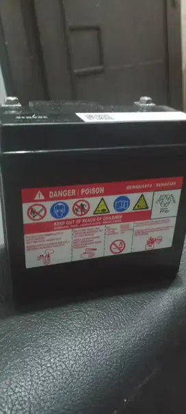 Barangkali ada yg berminat Aki motor di jual karena salah beli